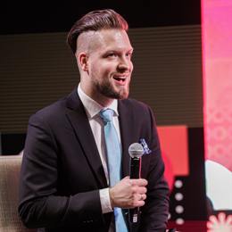 港南区持续提高交通路网质量